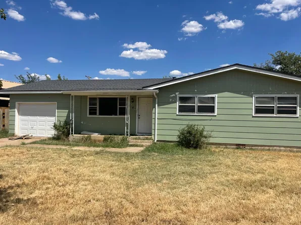 643 S Farmer St, Crosbyton, TX 79322