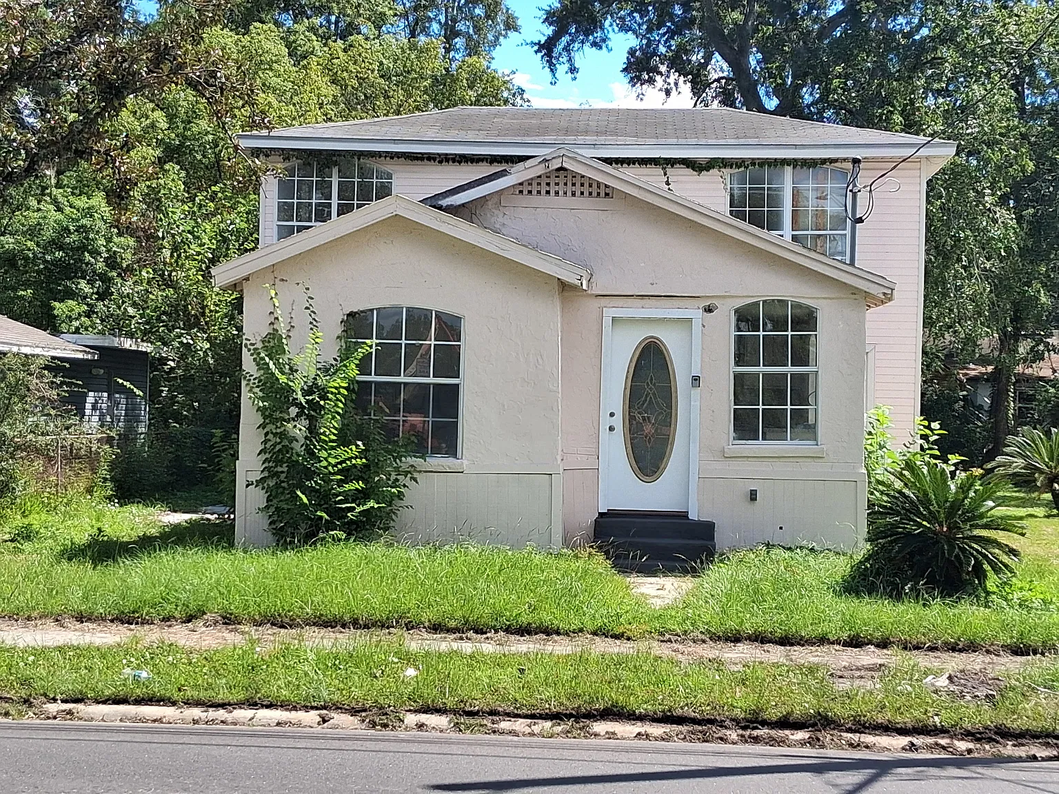 5 bed, 1762 sqft, $1,450 — Photo 1
