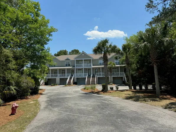 401 Kinloss Country Ln, Mount Pleasant, SC 29466
