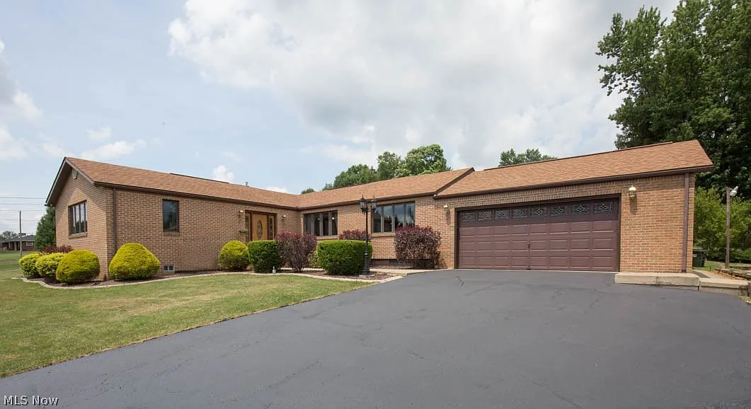 1225 Parshall Rd photo 1