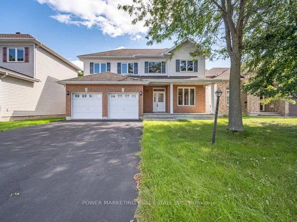 5 Tierney Dr, Ottawa, ON K2J 4W2