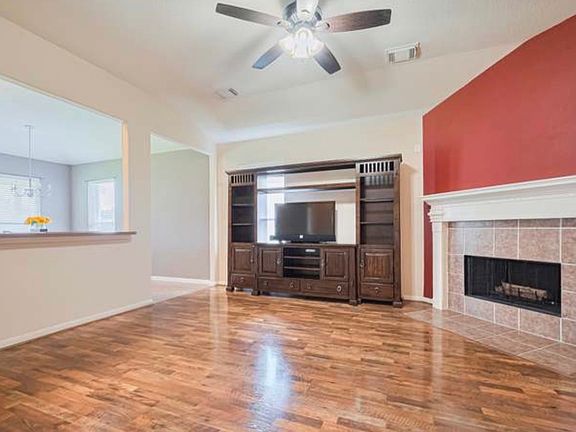 4th image of 26431 Richwood Oaks Dr