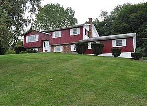 2nd image of 32 Hillside Ave