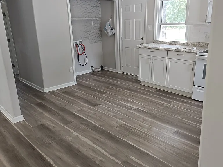 1124 Horseshoe Rd — Photo 7
