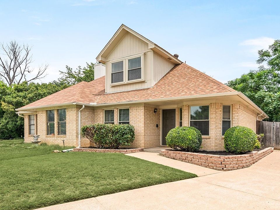 1st image of 2808 London Ct
