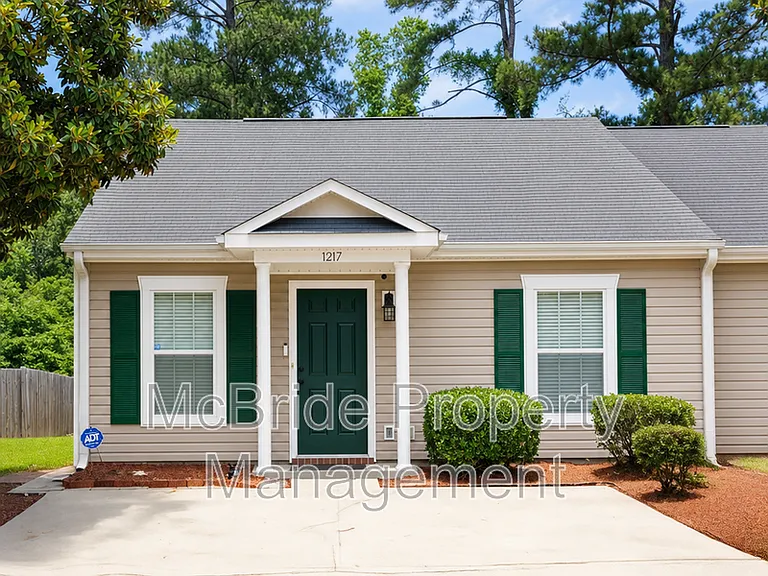 1217 Longpoint Dr — Photo 1