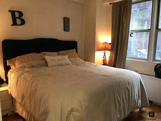 Rented by R New York | media 62