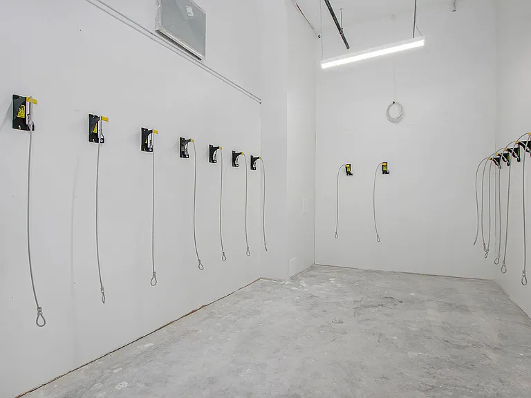 7410 Kercheval Ave #201 — Photo 21