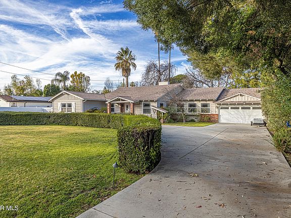 4th image of 22839 Oxnard St