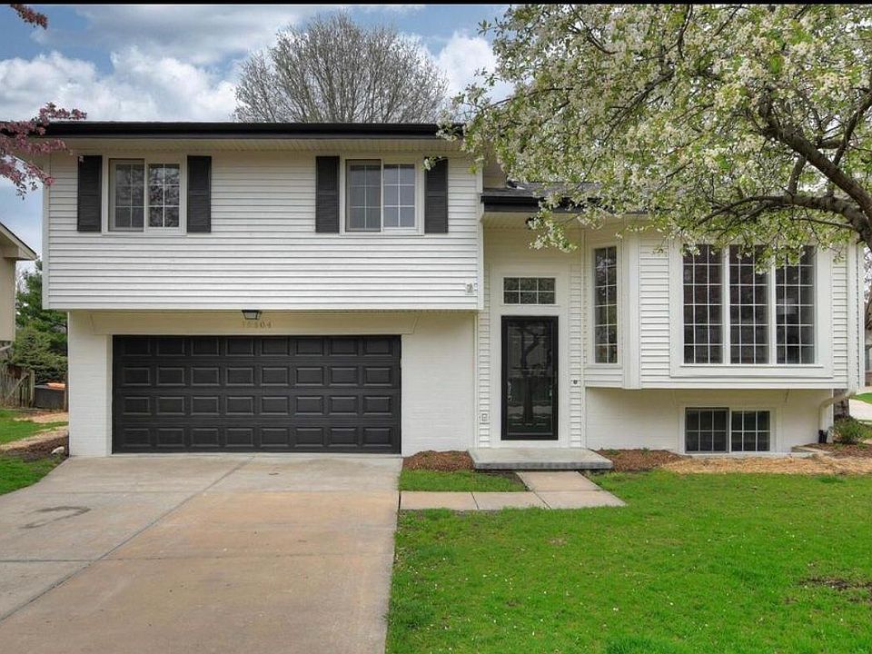 1st image of 15104 Chalco Pointe Dr