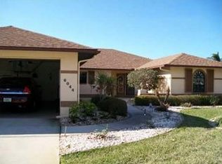 6044 Fall River Dr, New Port Richey, FL 34655