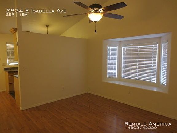 4th image of 2834 E Isabella Ave