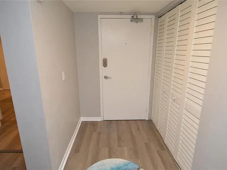 4908 38th Way S #501 — Photo 8
