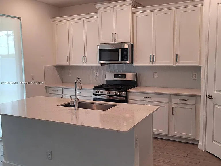 1200 Sterling Pine Pl — Photo 22