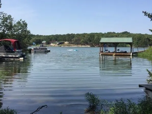 23 N Lakeview Rd, Mapleton, KS 66754