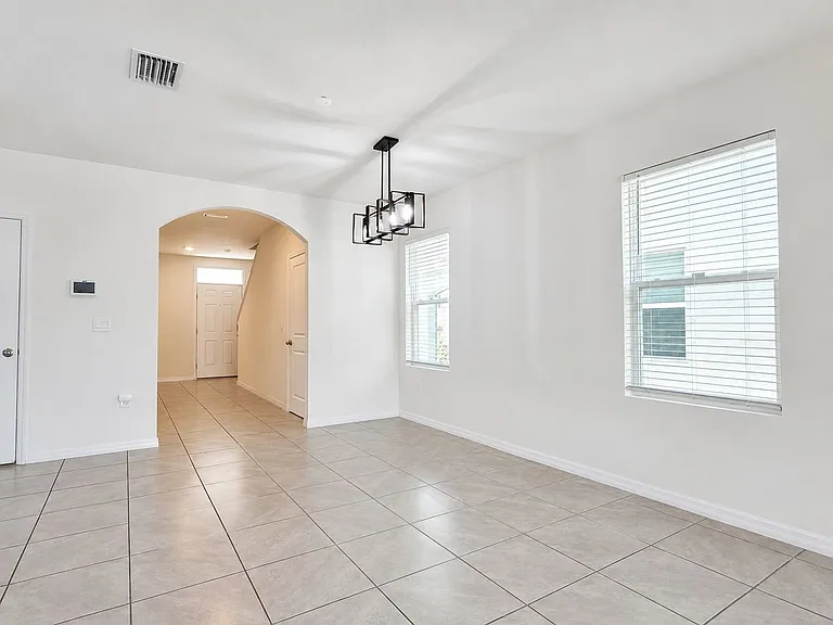 16091 Balboa Mist Cv — Photo 6