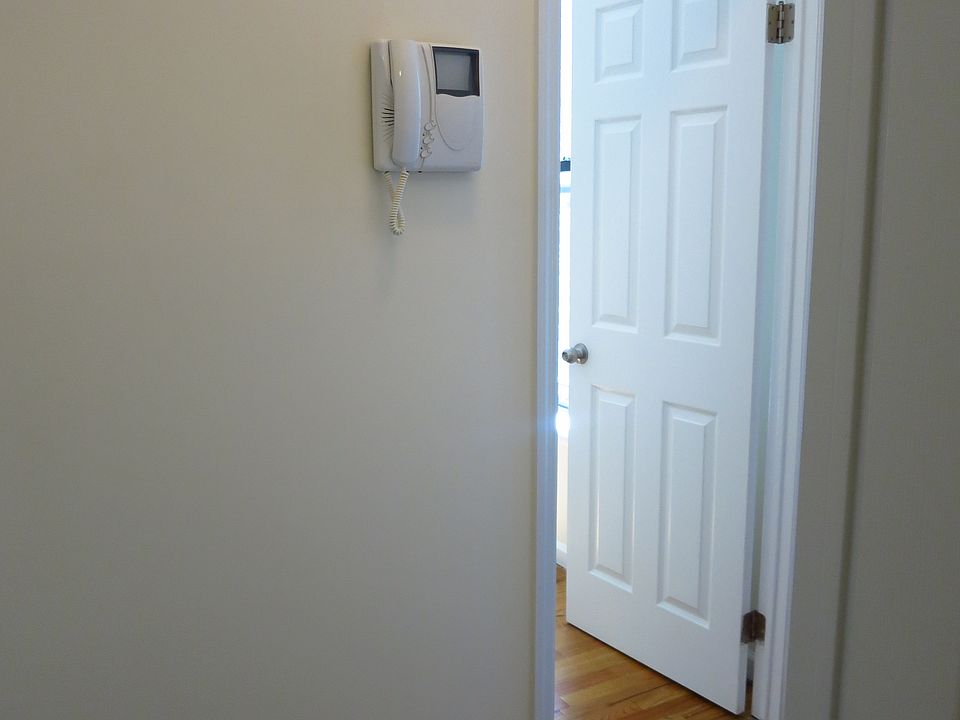 1st image of 232 E 80th St APT 19