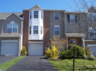 6 Graymont Cir, Collegeville, PA 19426