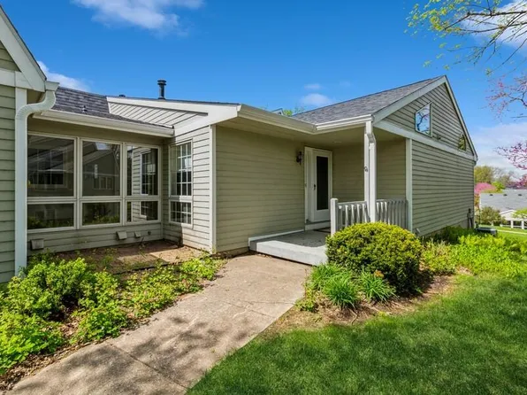 3911 Stone Brooke Cir, Ames, IA 50010