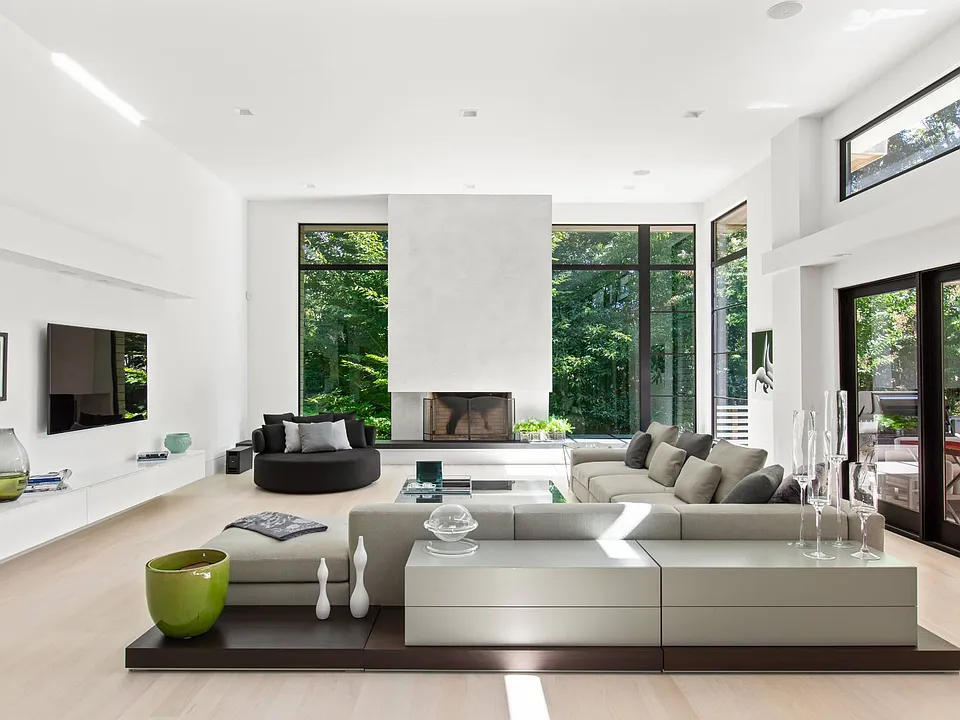 10 Long Ridge Ln