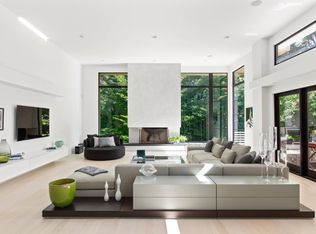10 Long Ridge Ln, East Hampton, NY 11937