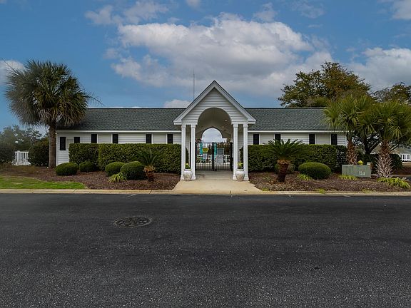 2nd image of 144 Wimbledon Way #144