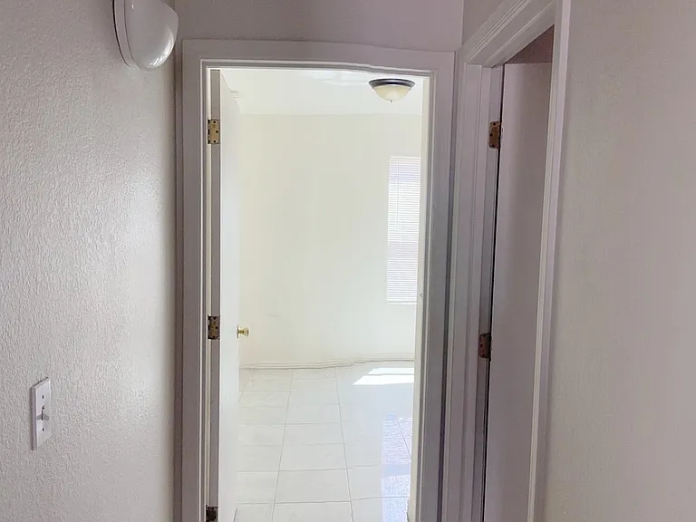 5281 N Crowley Ln — Photo 7