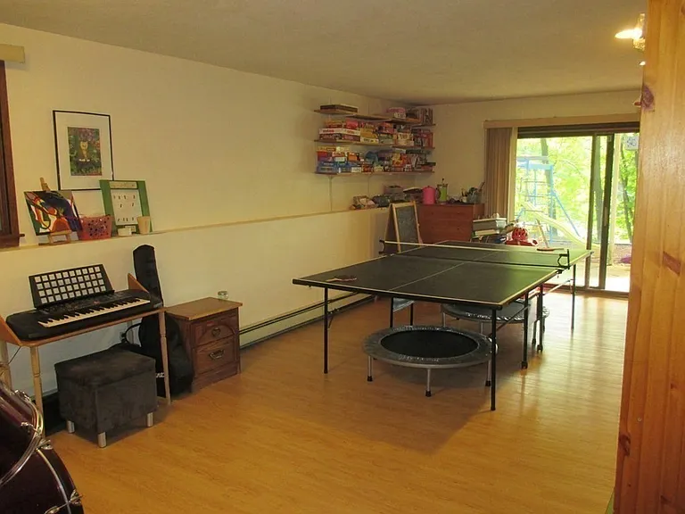 7 Frothingham Rd — Photo 8