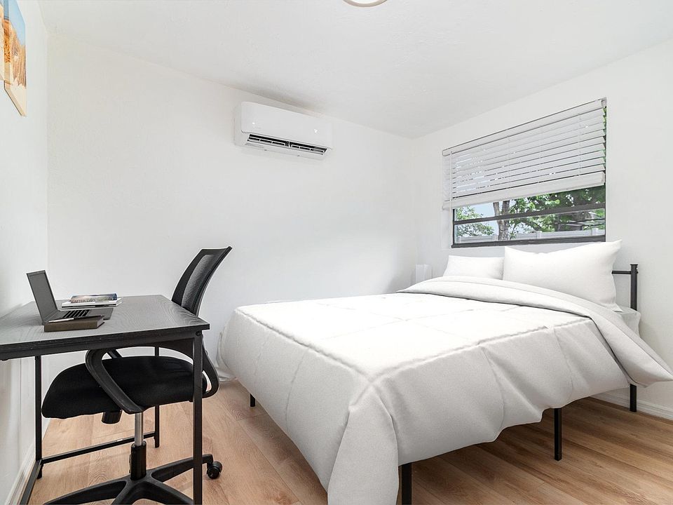 Disclaimer: This photo has been virtually staged. Not all furnishings seen will be included.