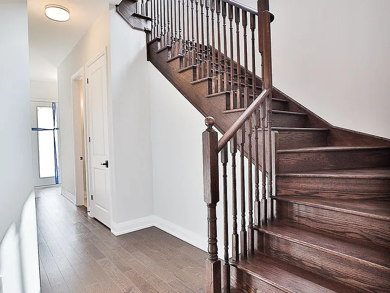 14 Periwinkle Rd E — Photo 27