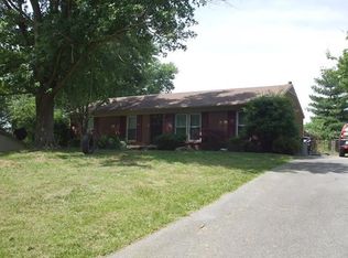 312 Old Dunbar Cave Rd, Clarksville, TN 37043