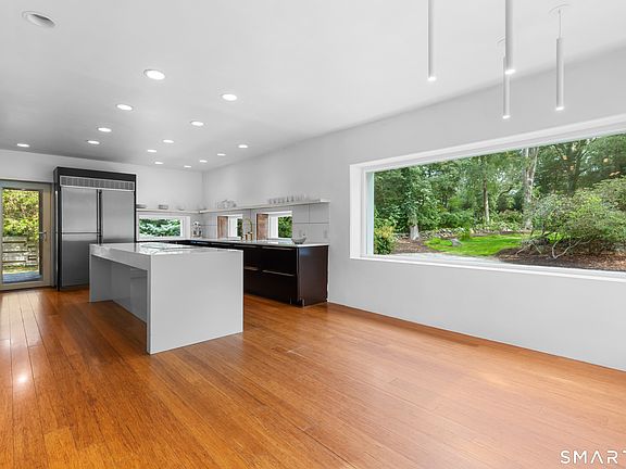 5th image of 118 Roseville Road