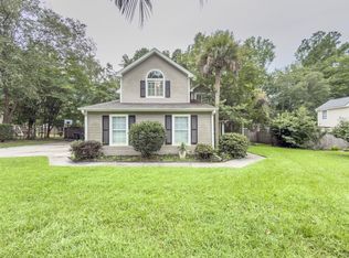 202 Gibbon Ct, Summerville, SC 29485
