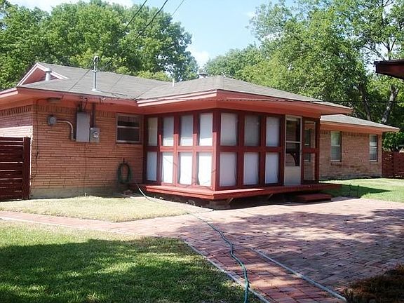 5th image of 1403 Hillcrest St
