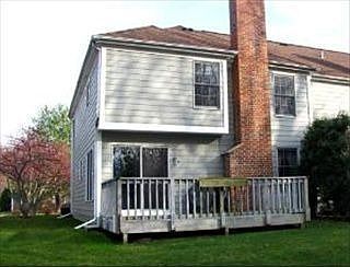 2nd image of 8 Newcastle Ln