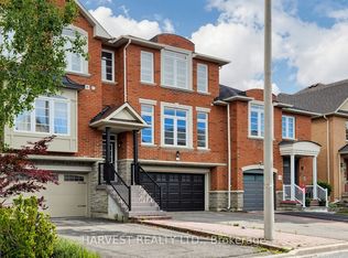 17 Honeywood Rd, Vaughan, ON L4J9C2