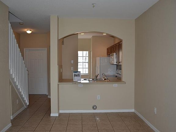 4th image of 5731 NW 114 Pa 106
