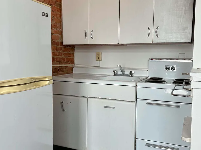 1414 N 2nd St #3 — Photo 2