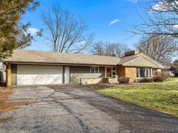 407 N Lilac St, Elmwood, IL 61529