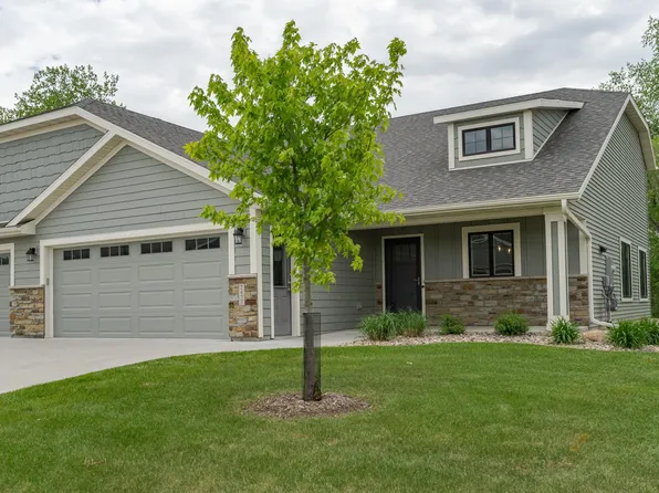 2477 Hadley Hills Dr NE, Rochester, MN 55906