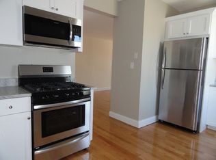 194 Chelsea St #1, Everett, MA 02149