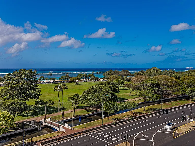 1388 Ala Moana Blvd #7501 — Photo 39