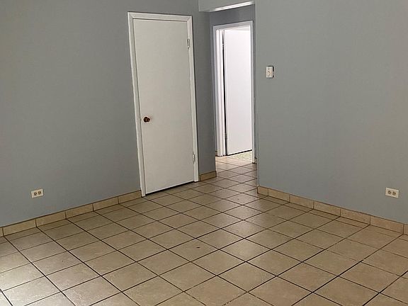 5th image of 17760 Rosewood Dr #2