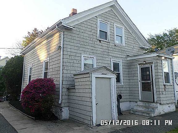 3rd image of 59 Gillen St