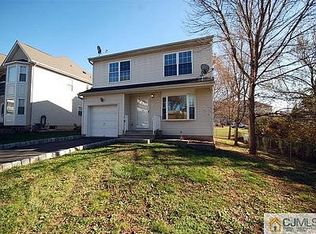 6 Tyler Ave, Iselin, NJ 08830