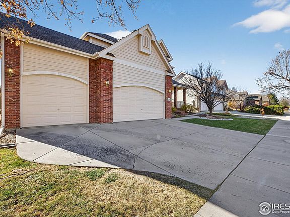 3rd image of 3149 Shallow Pond Dr