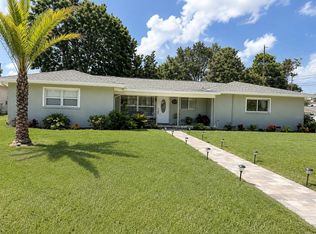 2001 Magnolia Dr, Clearwater, FL 33764