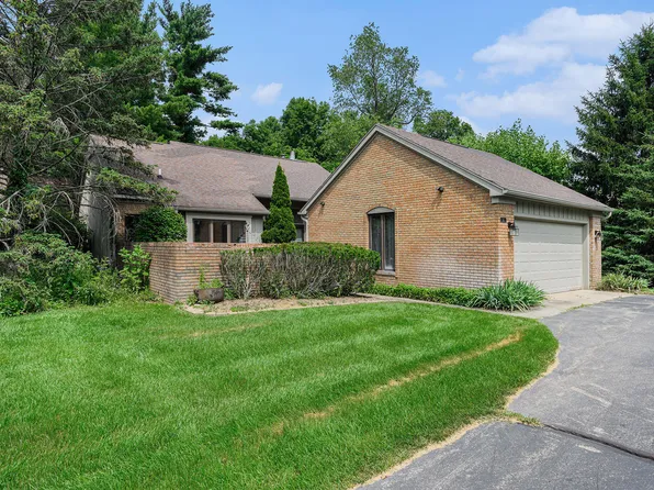 121 Woodwind Cir, Kalamazoo, MI 49006