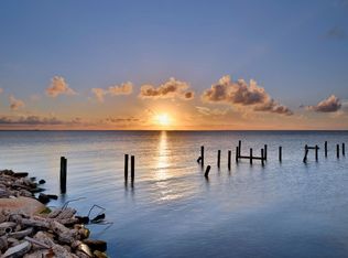 344 Ridge Harbor Dr, Rockport, TX 78382