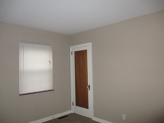 2nd image of 3951 S Clerose Cir